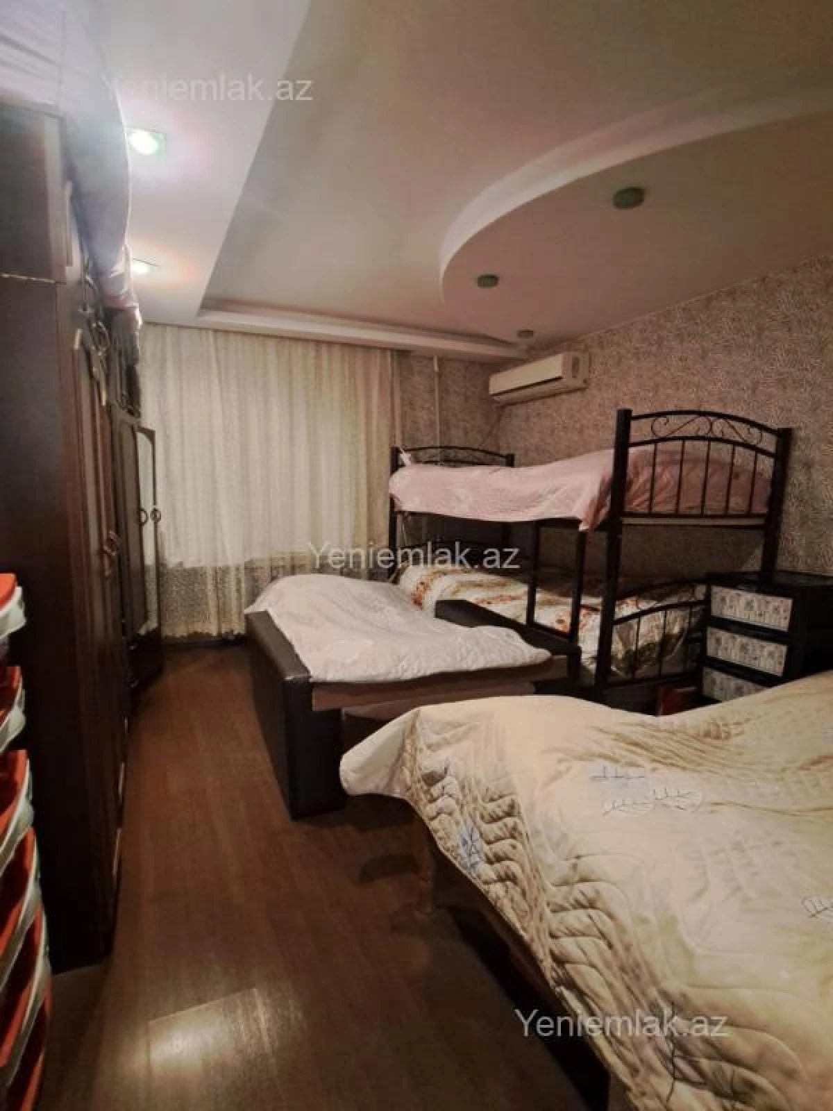 Satılır 2 otaqlı köhnə tikili 60 m²