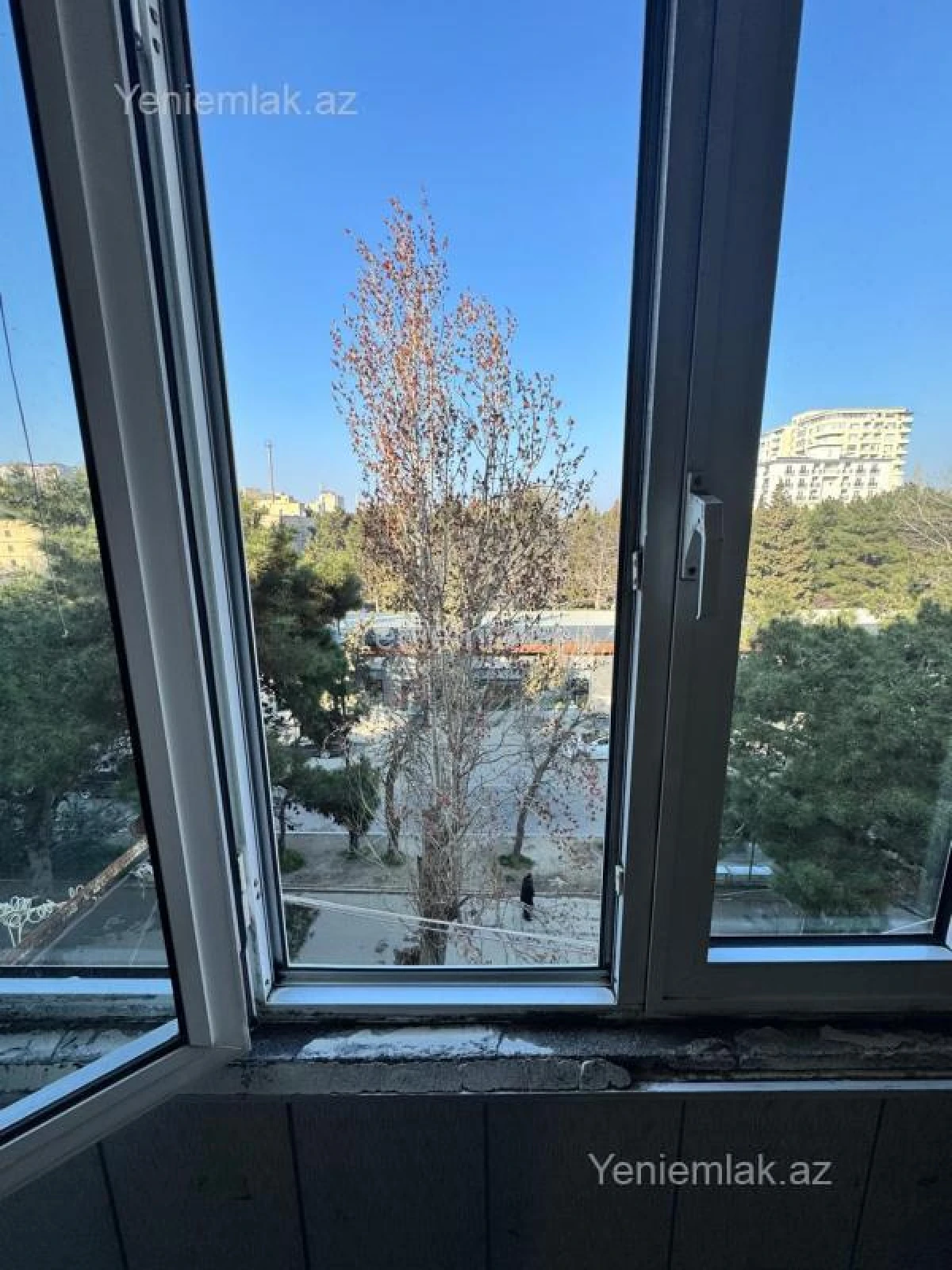 Satılır 2 otaqlı köhnə tikili 55 m²