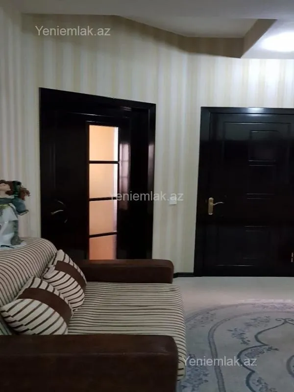 Satılır 2 otaqlı yeni tikili 72 m²