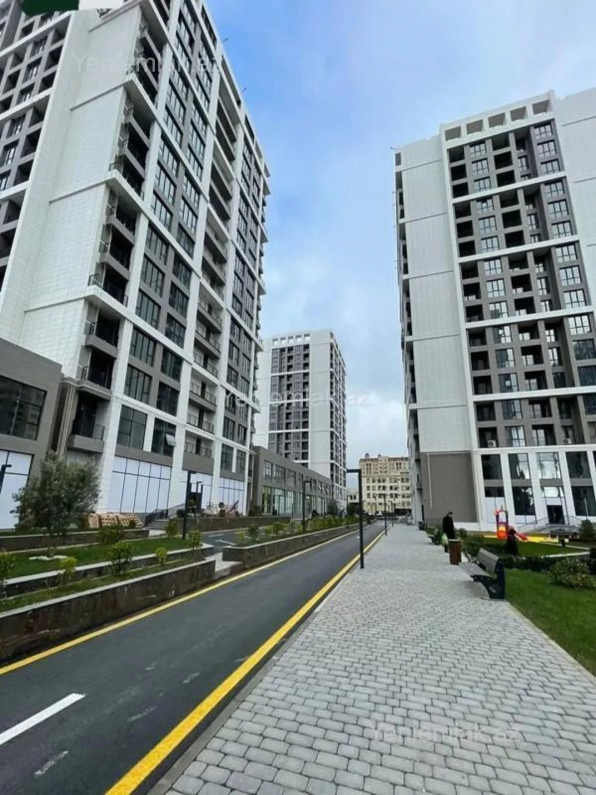 Satılır 2 otaqlı yeni tikili 117.2 m²