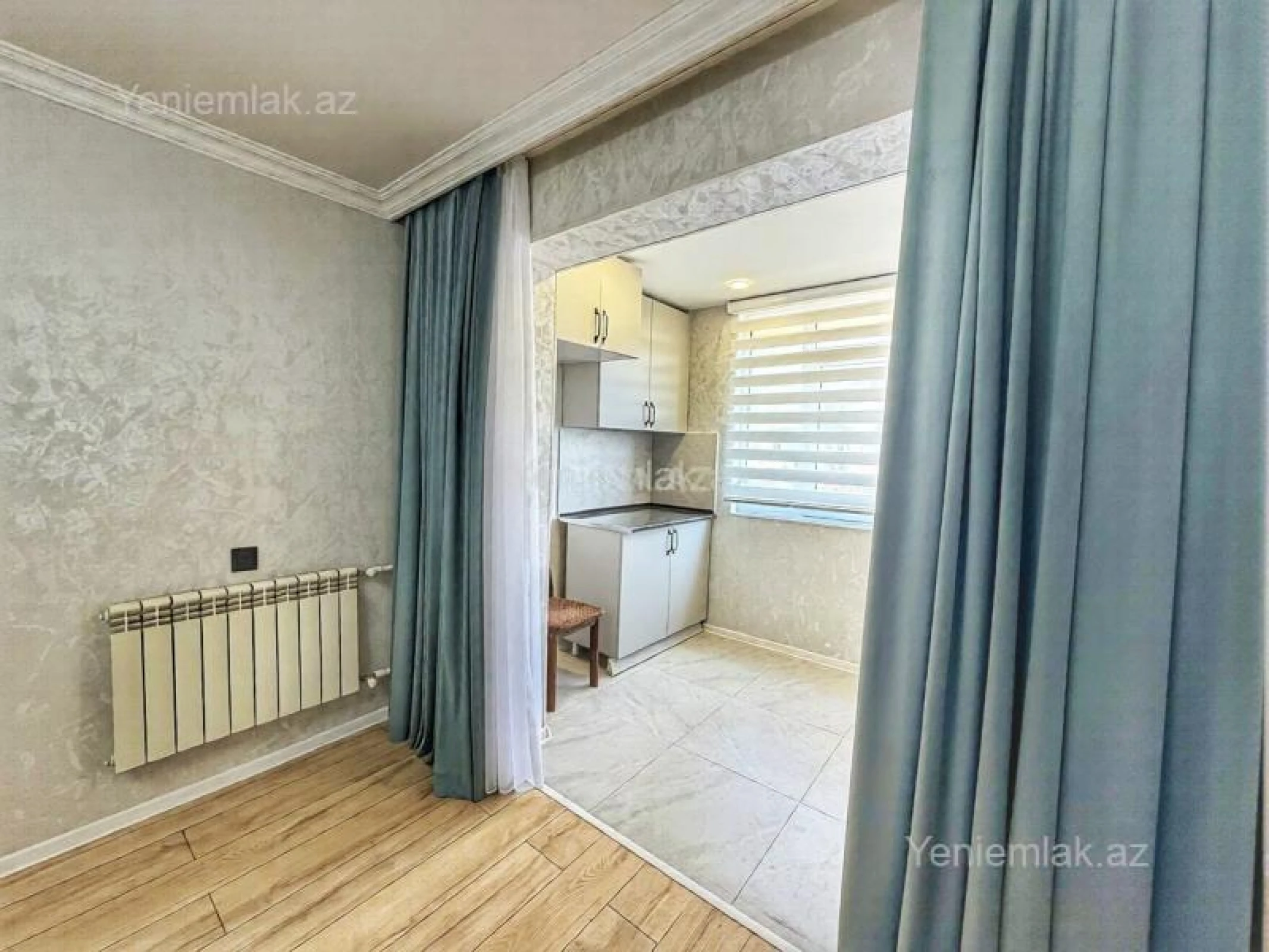 Satılır 2 otaqlı köhnə tikili 40 m²