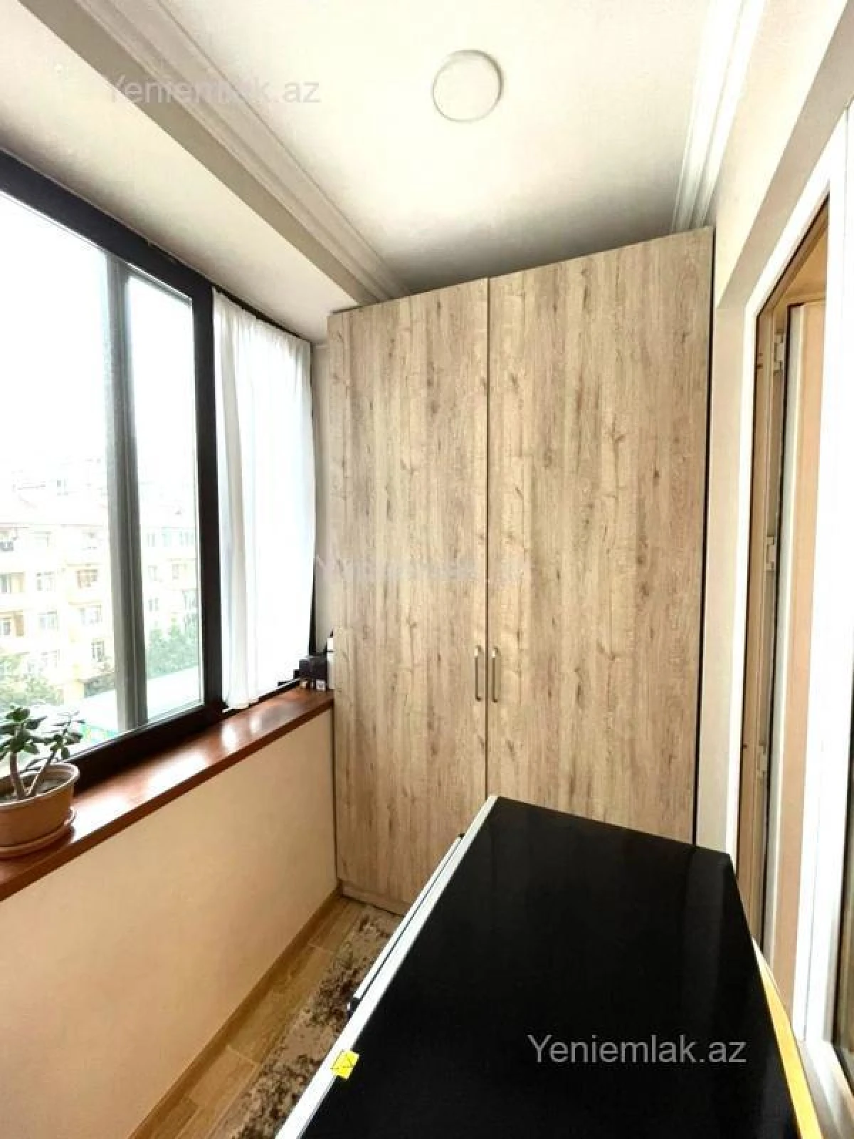 Satılır 1 otaqlı köhnə tikili 40 m²