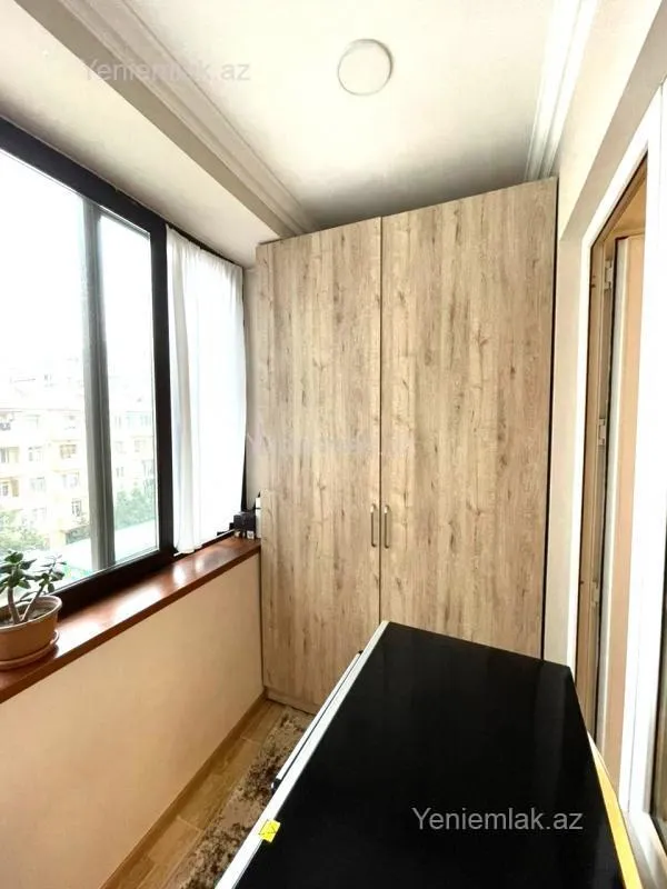 Satılır 1 otaqlı köhnə tikili 40 m²