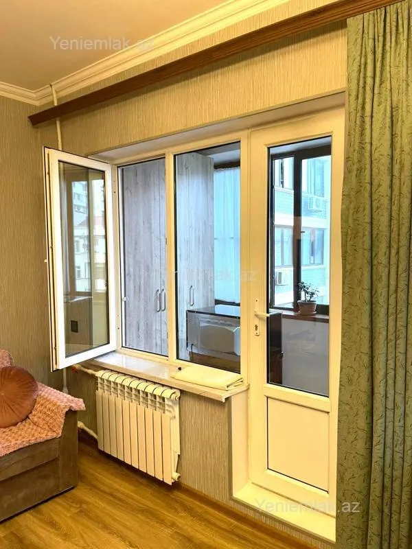 Satılır 1 otaqlı köhnə tikili 40 m²