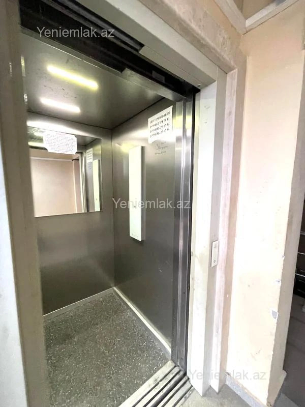 Satılır 1 otaqlı köhnə tikili 40 m²