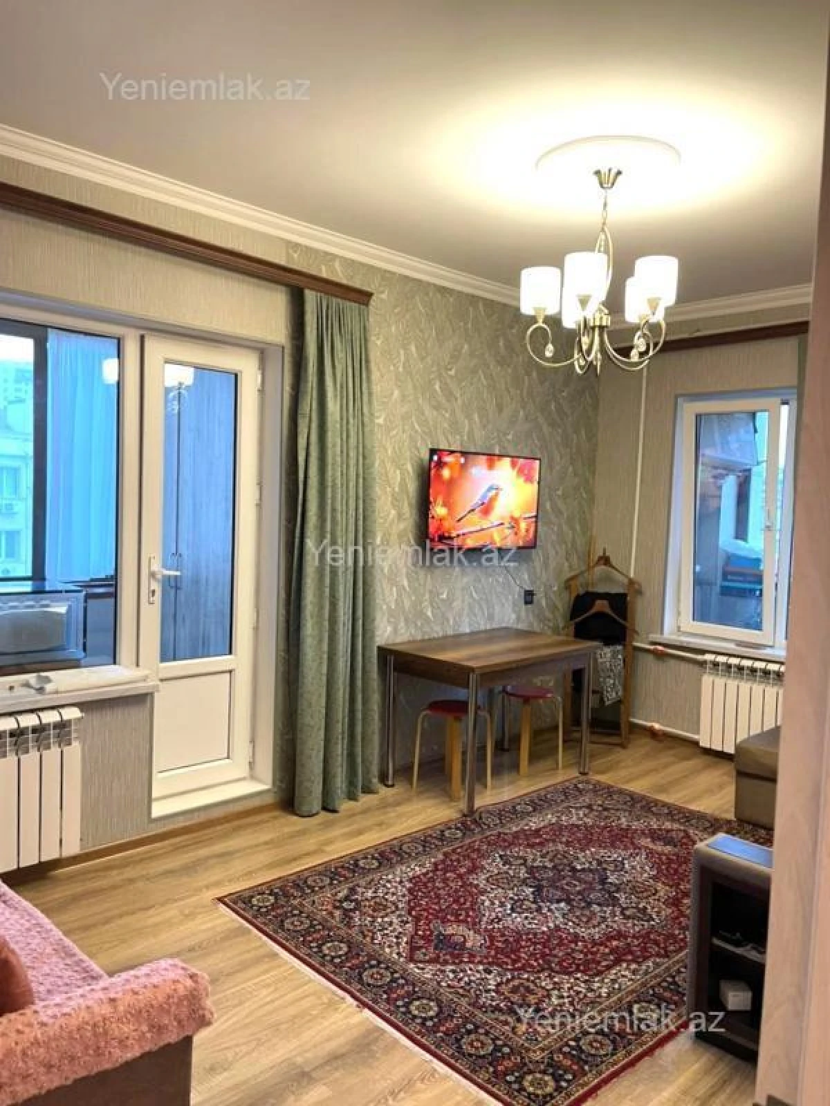 Satılır 1 otaqlı köhnə tikili 40 m²