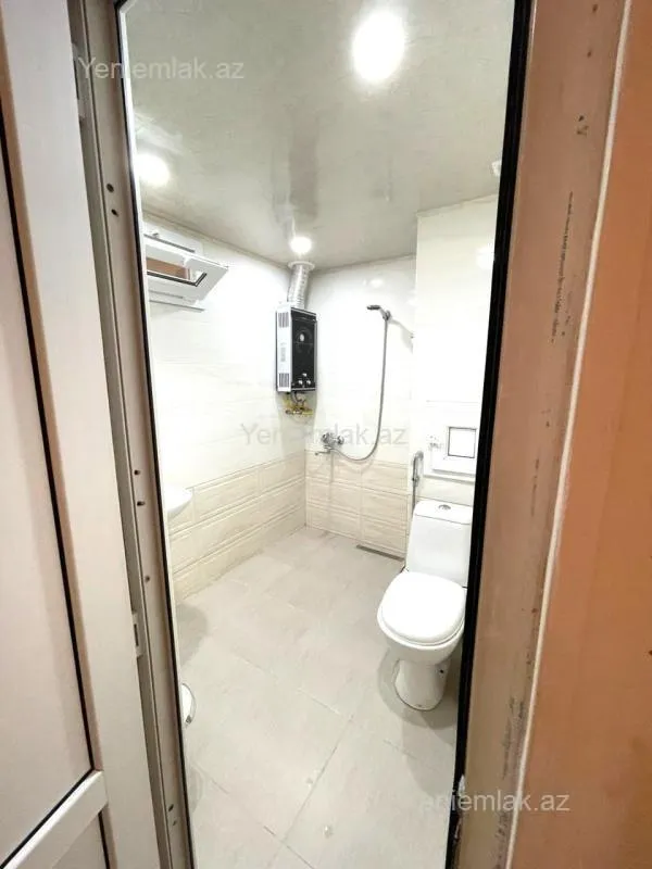 Satılır 1 otaqlı köhnə tikili 40 m²