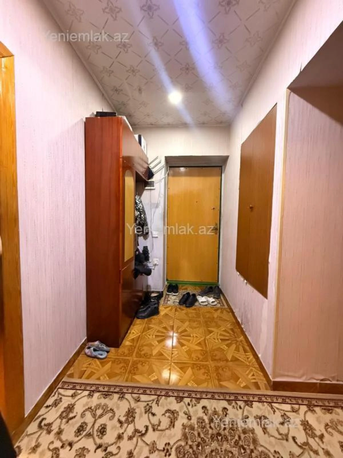 Satılır 4 otaqlı köhnə tikili 120 m²