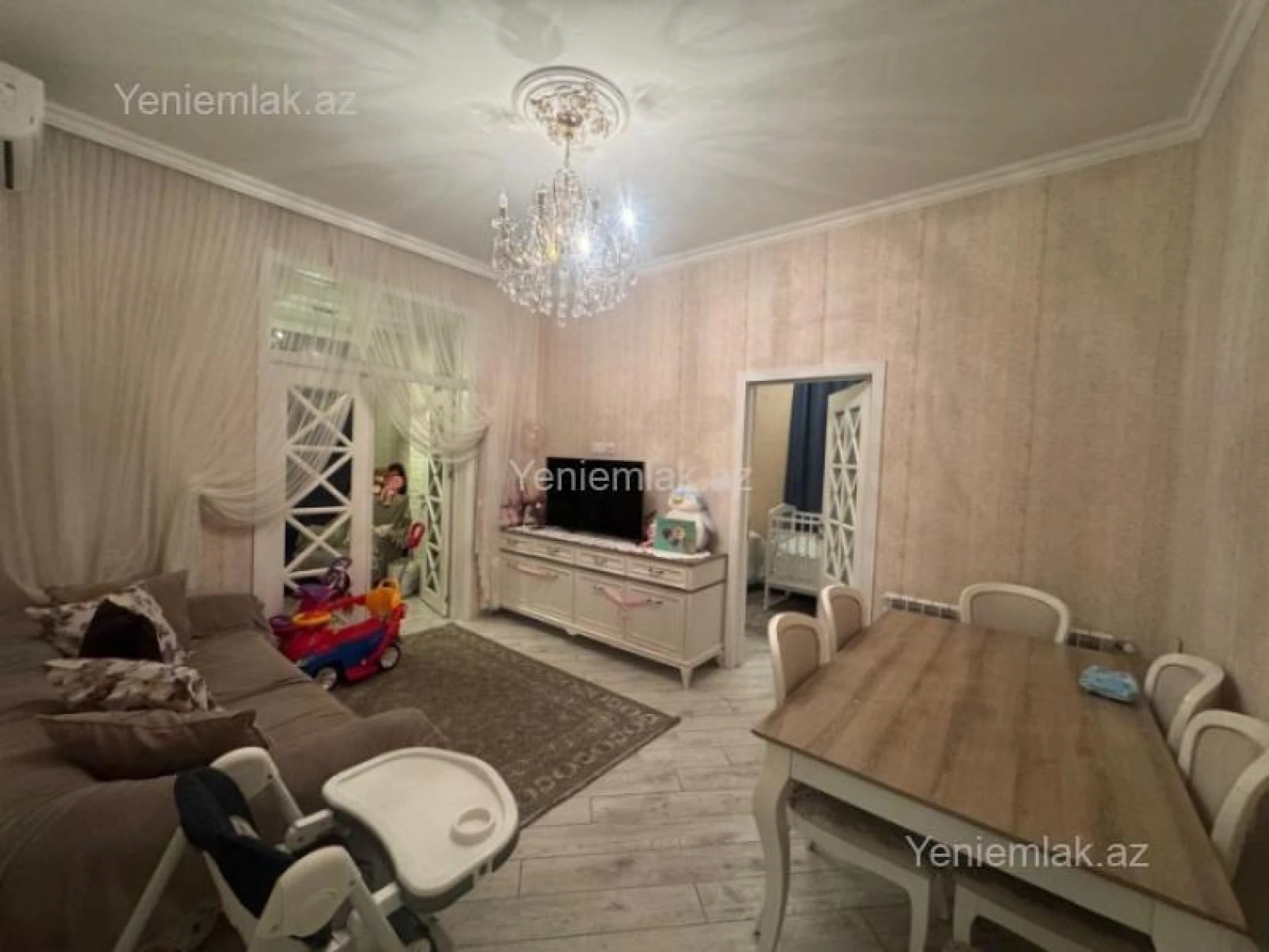 Satılır 2 otaqlı köhnə tikili 60 m²