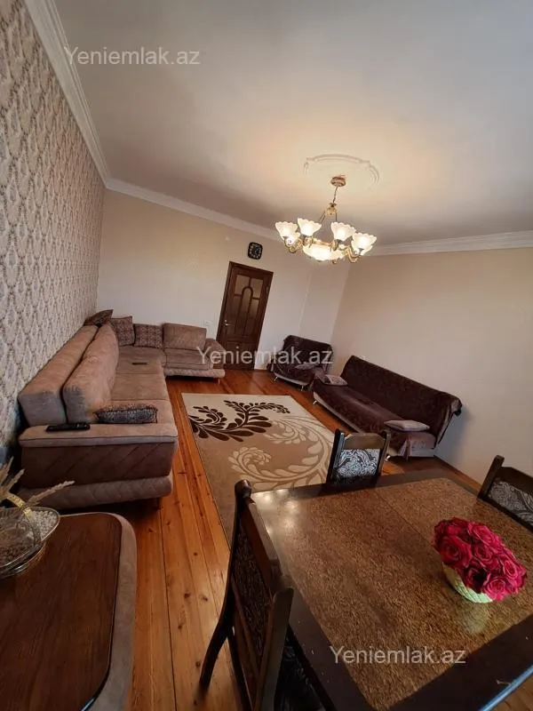 Satılır 3 otaqlı yeni tikili 105 m²