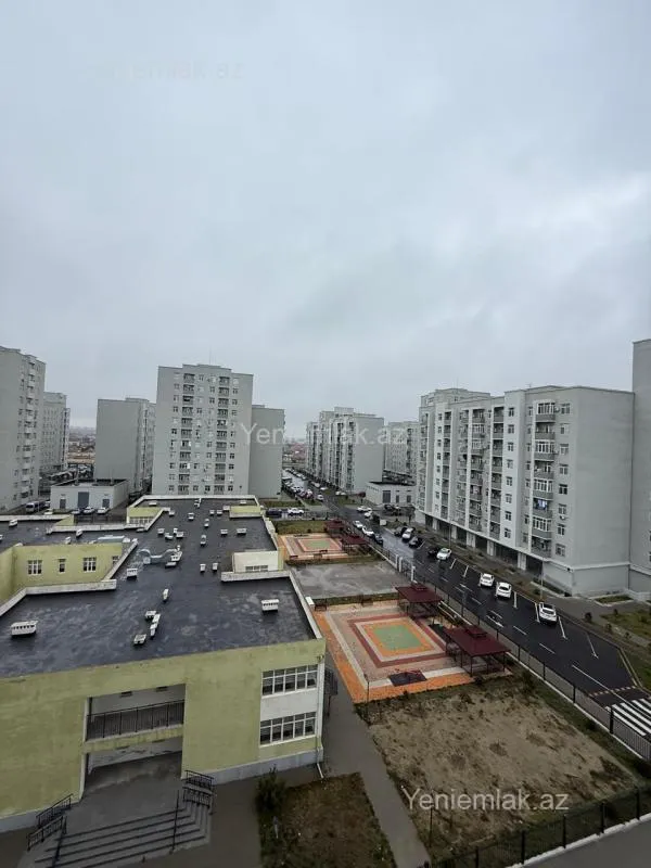 Satılır 3 otaqlı yeni tikili 77 m²