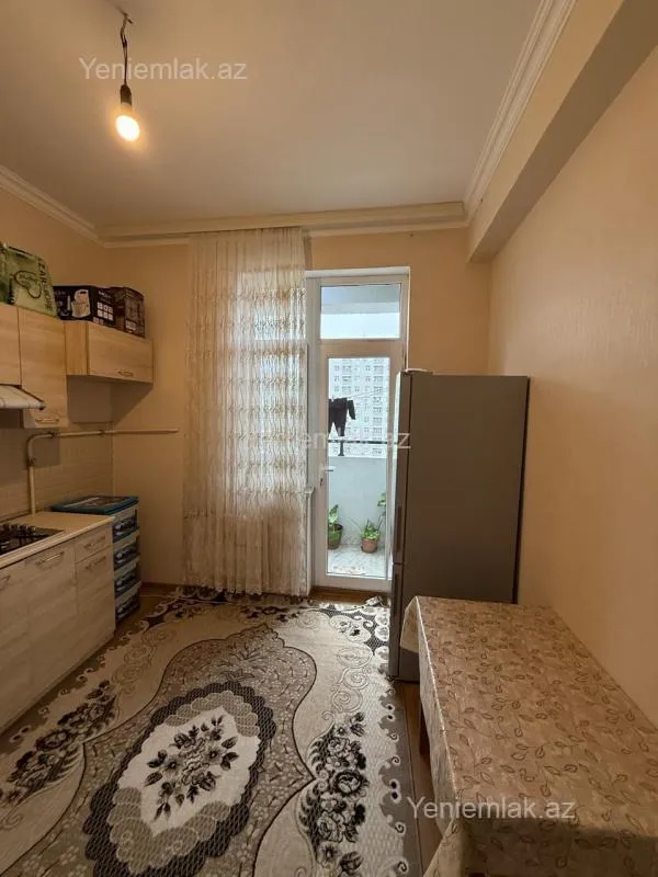 Satılır 3 otaqlı yeni tikili 77 m²