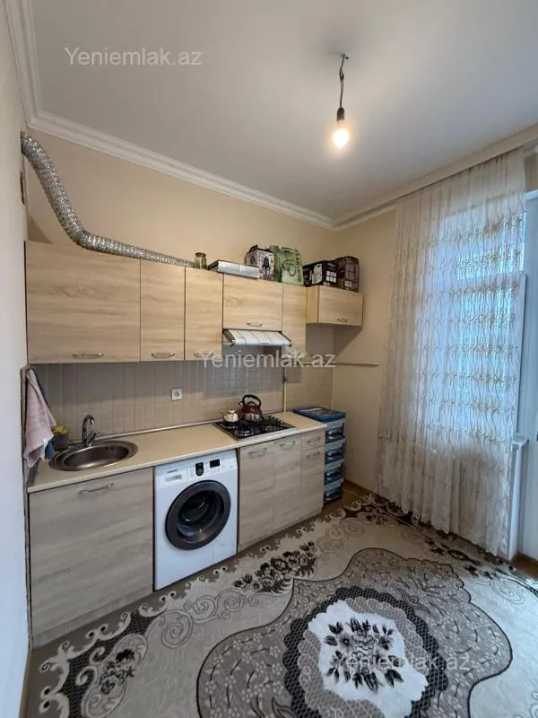 Satılır 3 otaqlı yeni tikili 77 m²