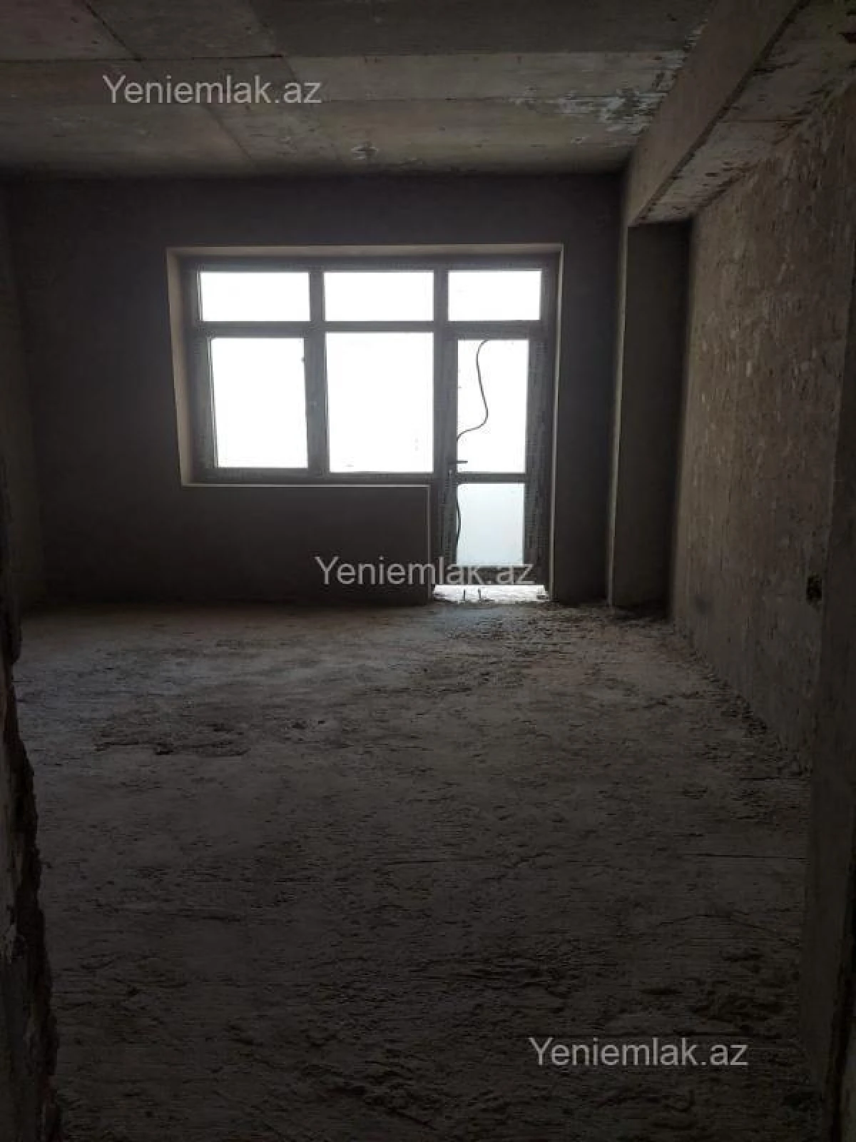 Satılır 3 otaqlı yeni tikili 140.3 m²