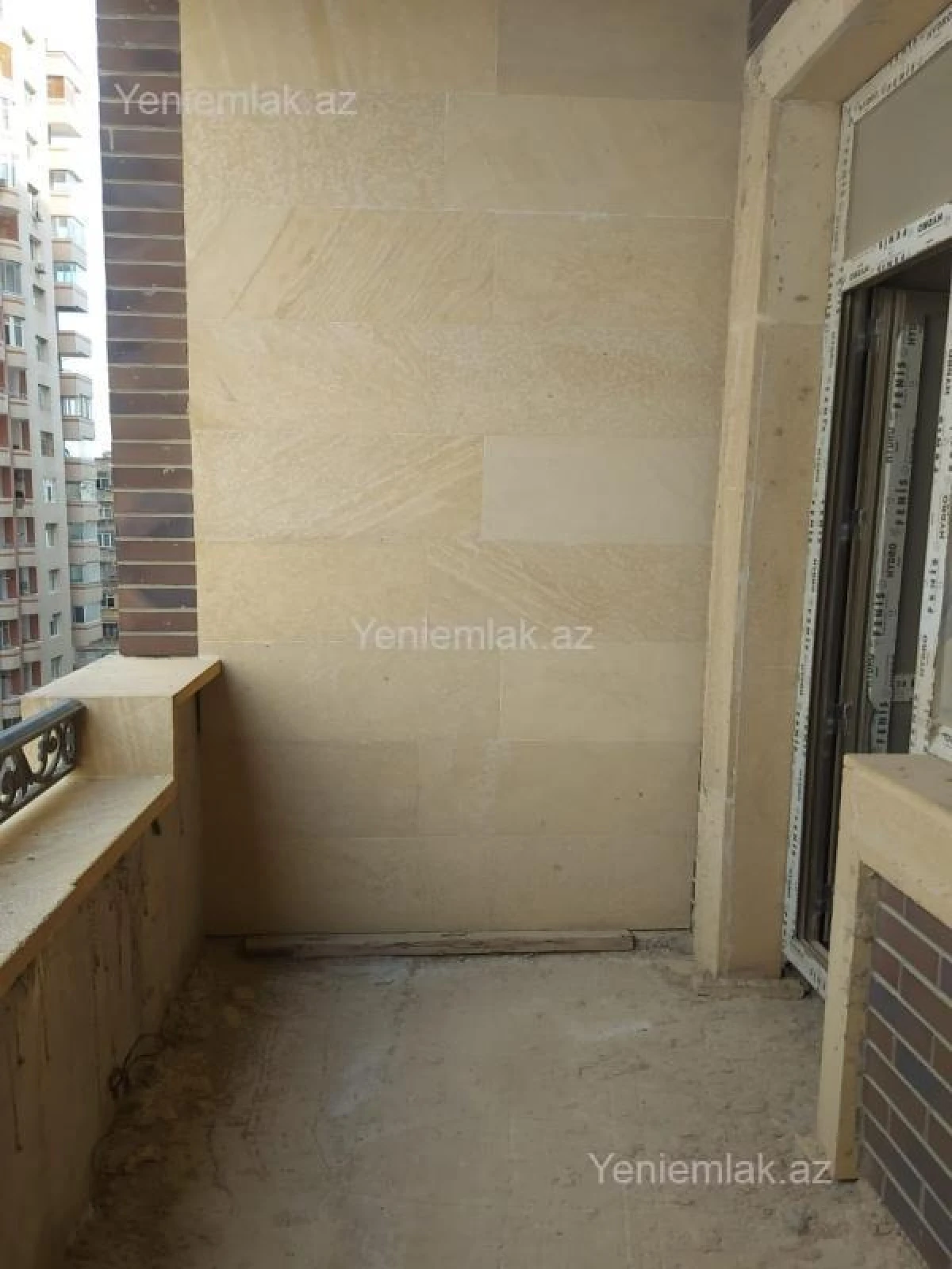 Satılır 3 otaqlı yeni tikili 140.3 m²