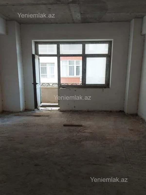 Satılır 3 otaqlı yeni tikili 140.3 m²