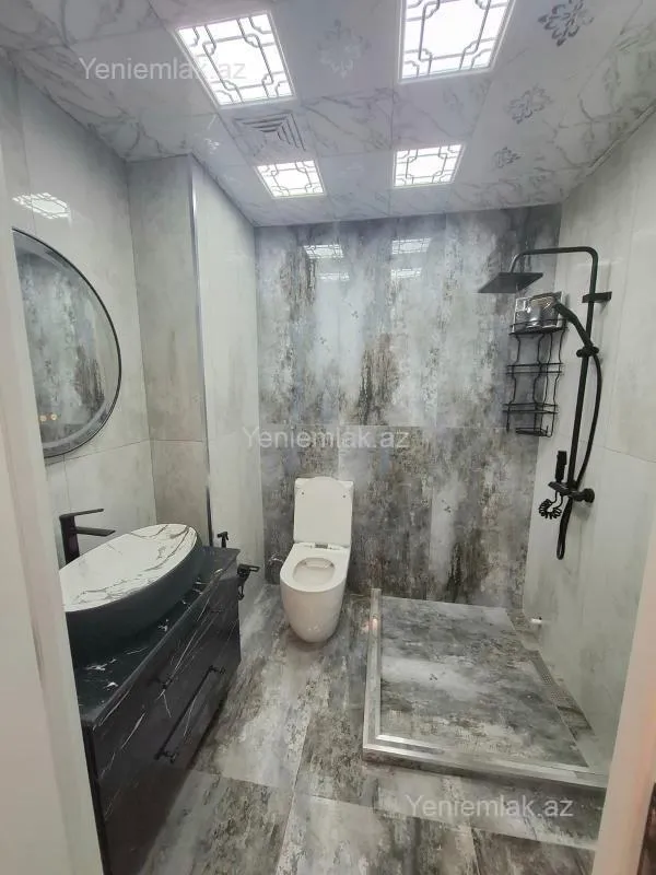 Satılır 2 otaqlı köhnə tikili 45 m²