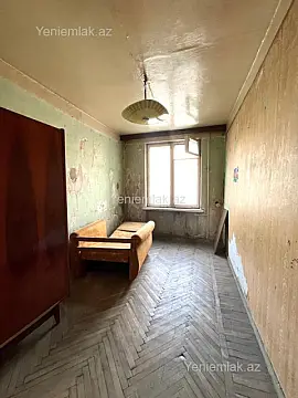 Satılır 3 otaqlı köhnə tikili 70 m²