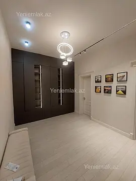 Satılır 3 otaqlı yeni tikili 108 m²