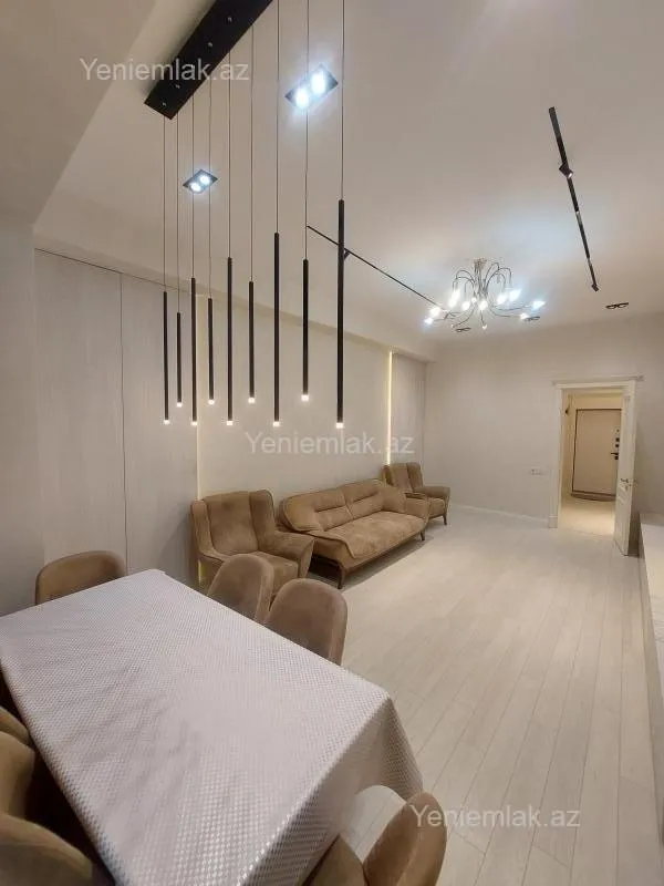 Satılır 3 otaqlı yeni tikili 108 m²