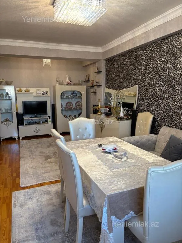 Satılır 2 otaqlı yeni tikili 50 m²