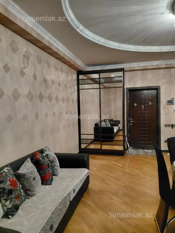 Satılır 5 otaqlı yeni tikili 137 m²