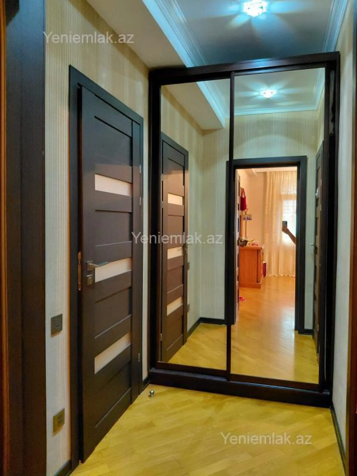 Satılır 5 otaqlı yeni tikili 137 m²