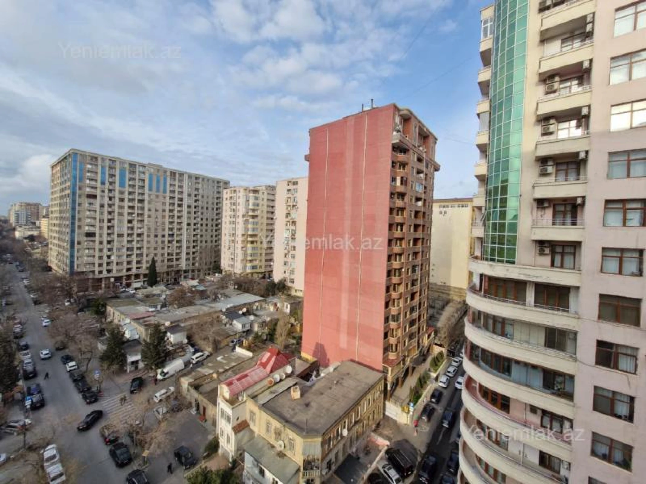 Satılır 4 otaqlı yeni tikili 165 m²