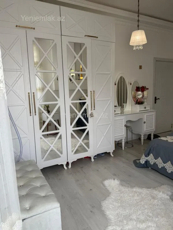 Satılır 3 otaqlı yeni tikili 90 m²