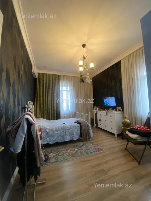 Satılır 4 otaqlı yeni tikili 157 m²
