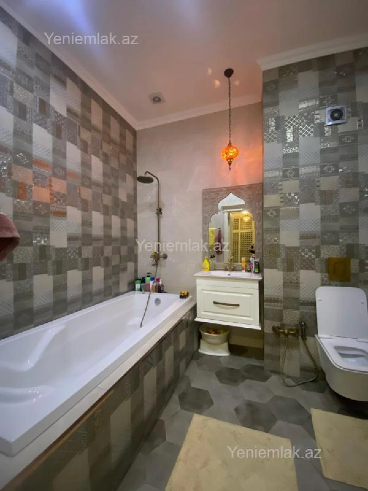 Satılır 4 otaqlı yeni tikili 157 m²