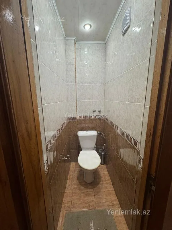 Satılır 4 otaqlı köhnə tikili 110 m²