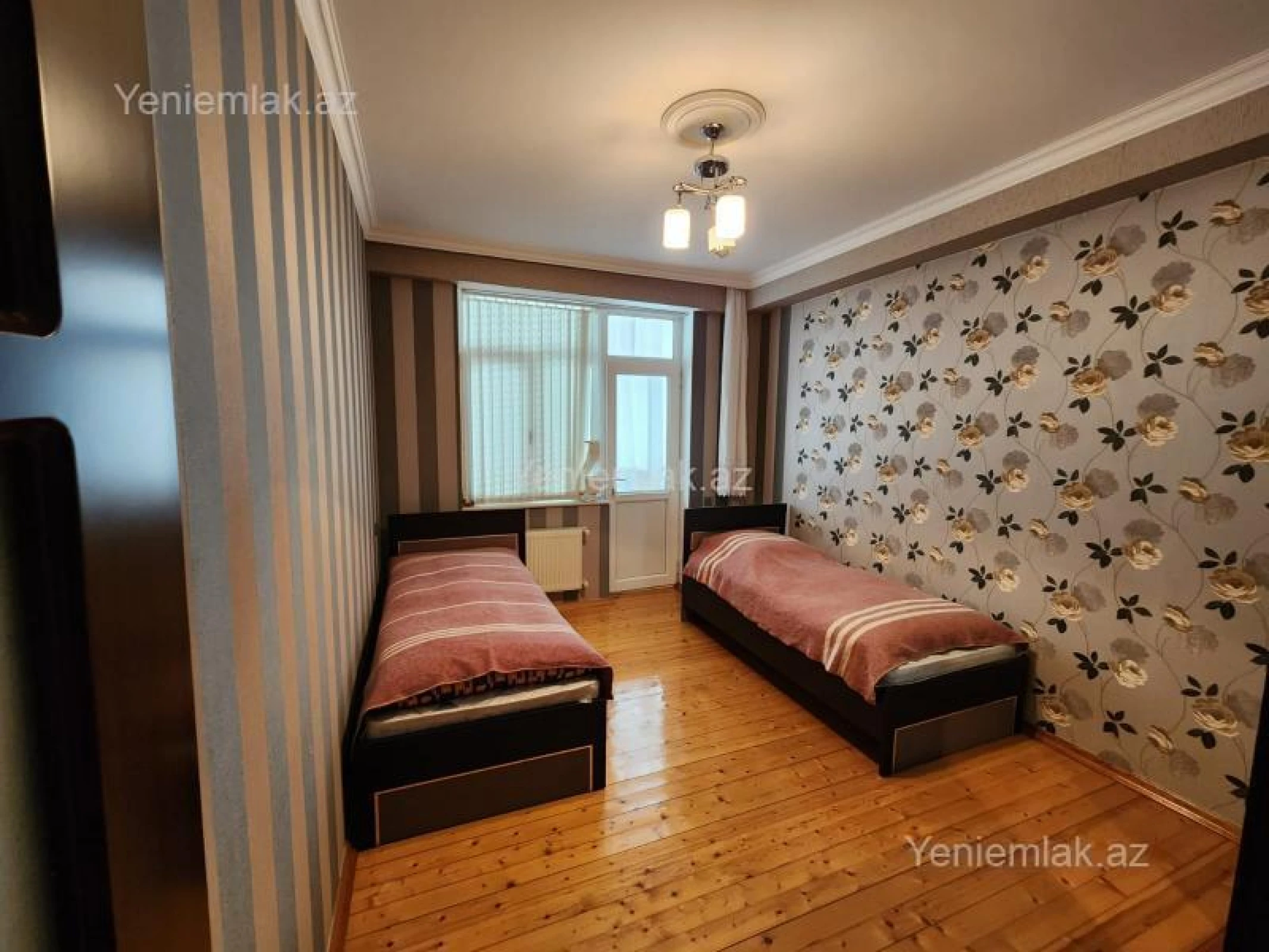 Satılır 3 otaqlı yeni tikili 90 m²