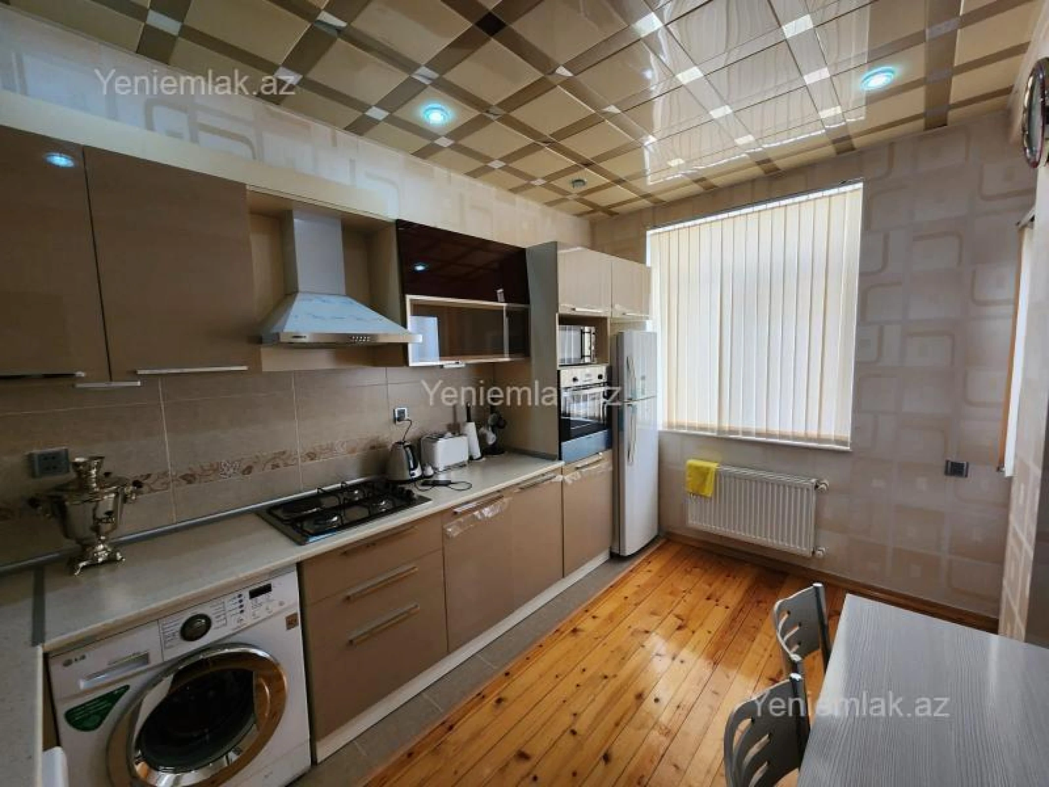 Satılır 3 otaqlı yeni tikili 90 m²