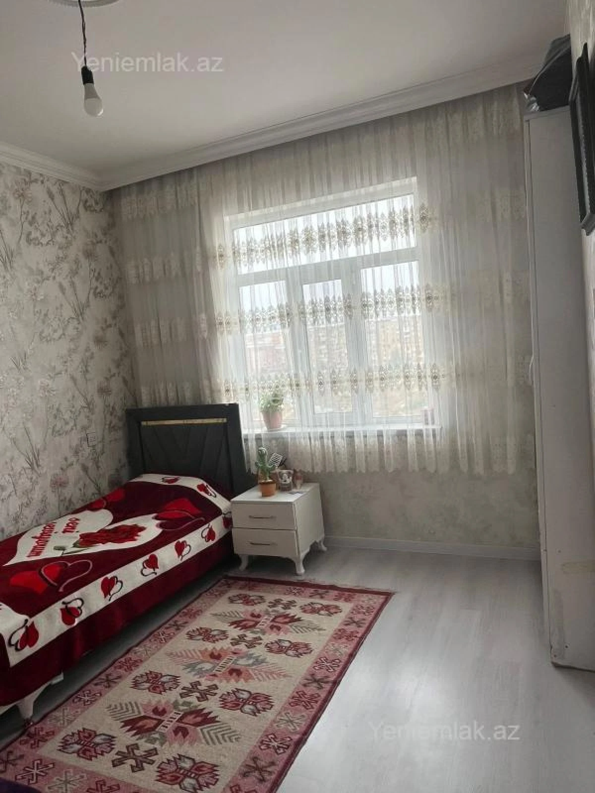 Satılır 3 otaqlı yeni tikili 70 m²