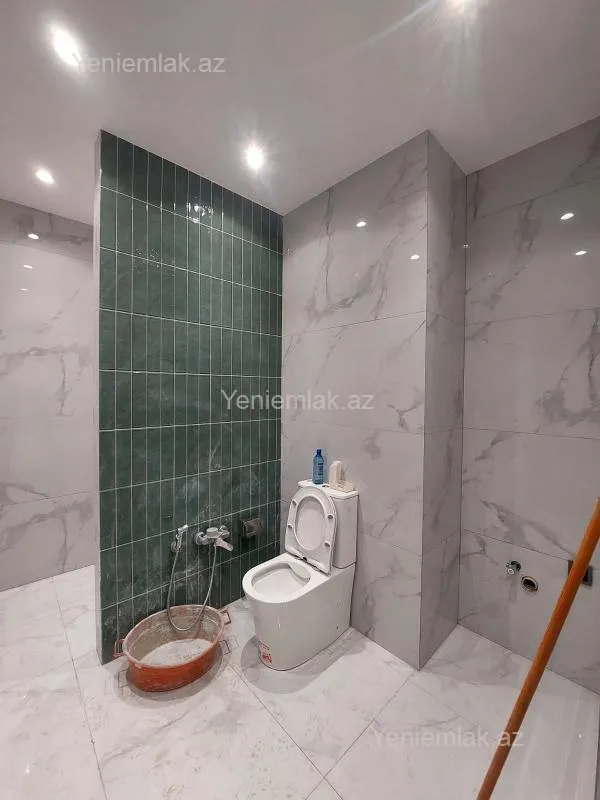 Satılır 3 otaqlı yeni tikili 115 m²