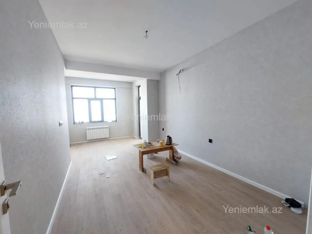 Satılır 3 otaqlı yeni tikili 115 m²