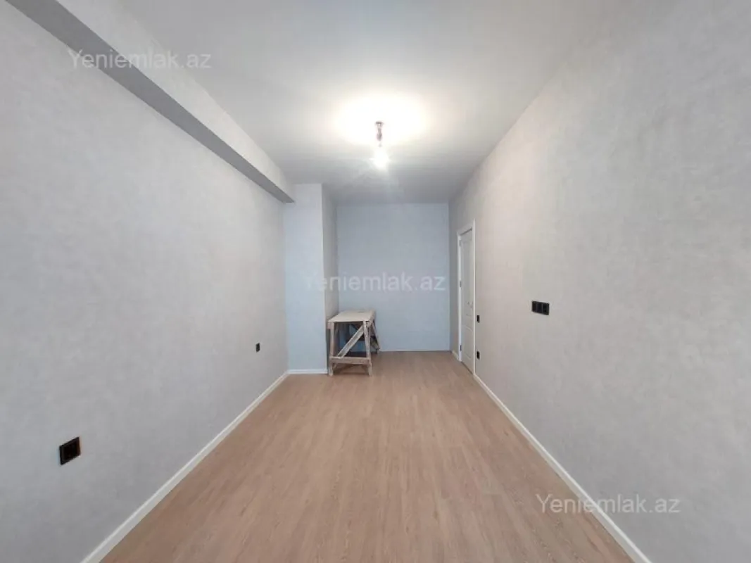 Satılır 3 otaqlı yeni tikili 115 m²