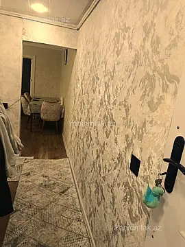 Satılır 3 otaqlı köhnə tikili 60 m²