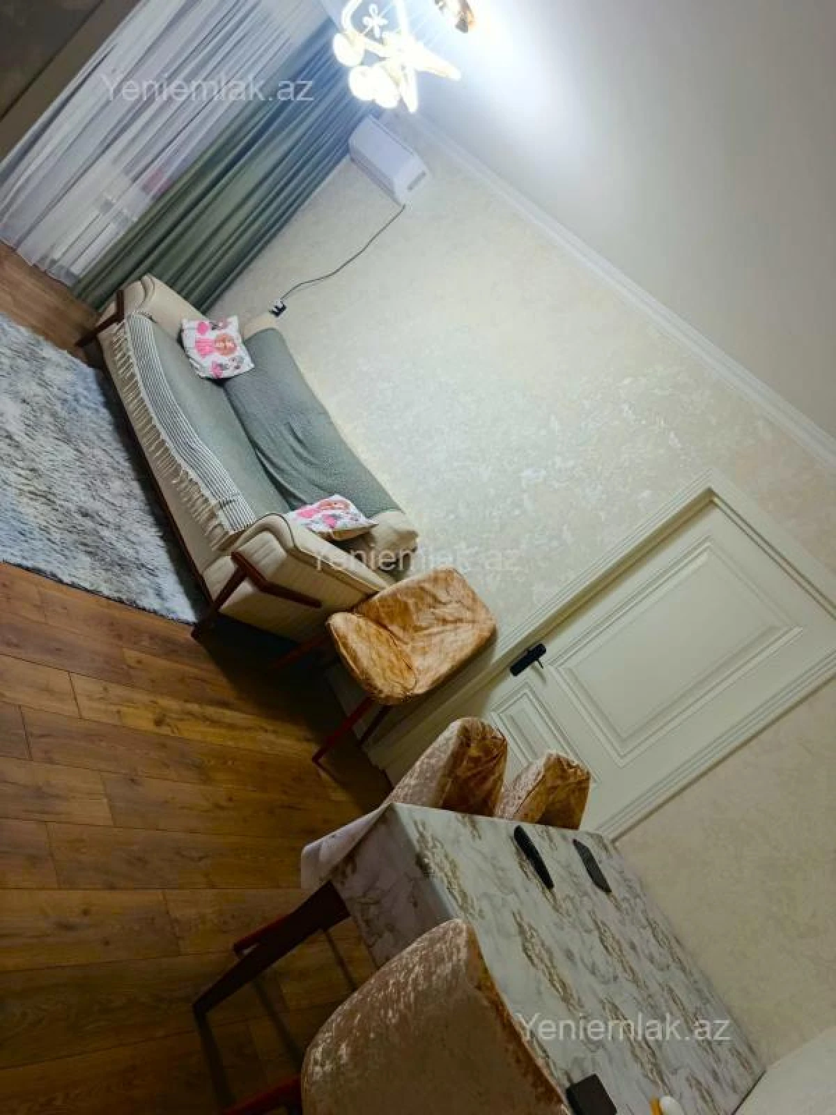Satılır 3 otaqlı köhnə tikili 60 m²