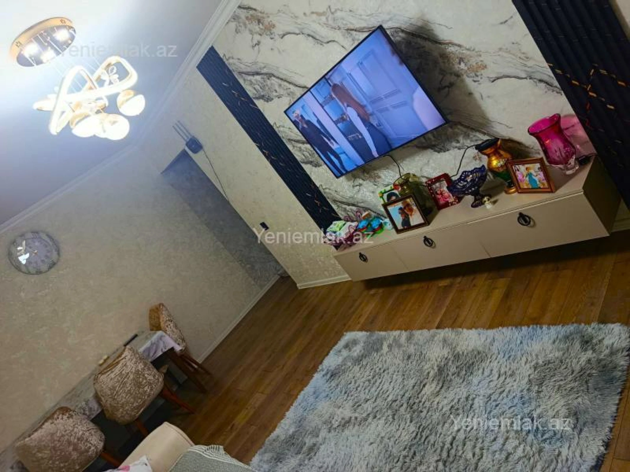 Satılır 3 otaqlı köhnə tikili 60 m²