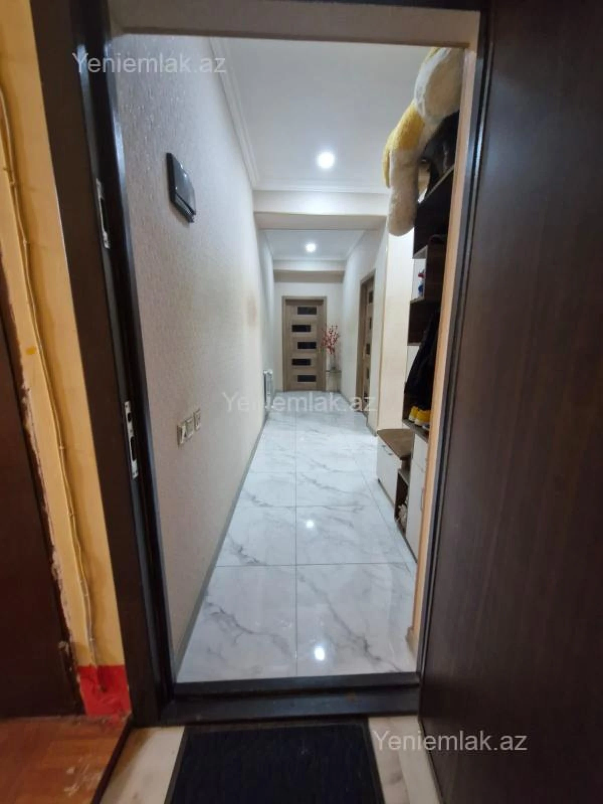 Satılır 3 otaqlı yeni tikili 71 m²