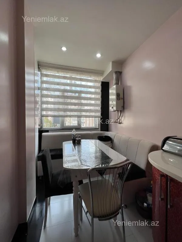 Satılır 3 otaqlı yeni tikili 100 m²