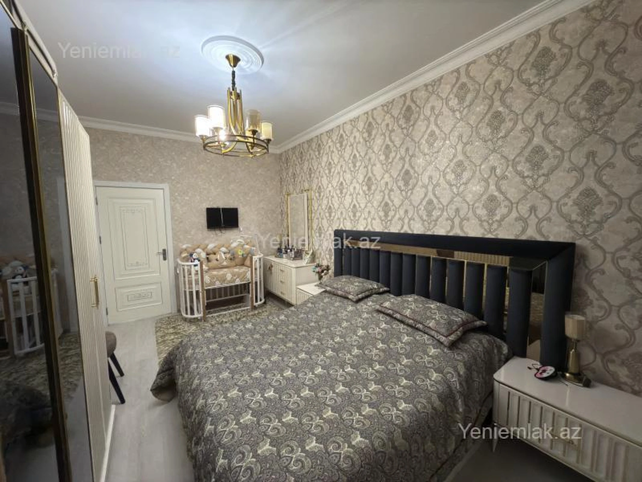 Satılır 2 otaqlı yeni tikili 88 m²