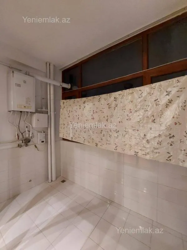 Satılır 2 otaqlı yeni tikili 70 m²