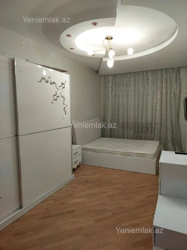 Satılır 2 otaqlı yeni tikili 70 m²
