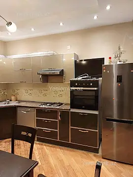 Satılır 2 otaqlı yeni tikili 70 m²