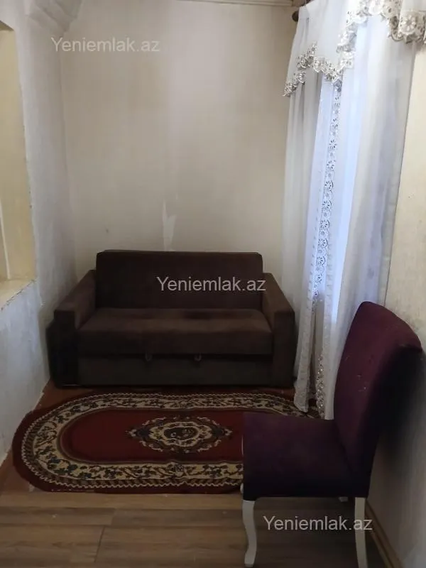 Satılır 2 otaqlı həyət evi 70 m²