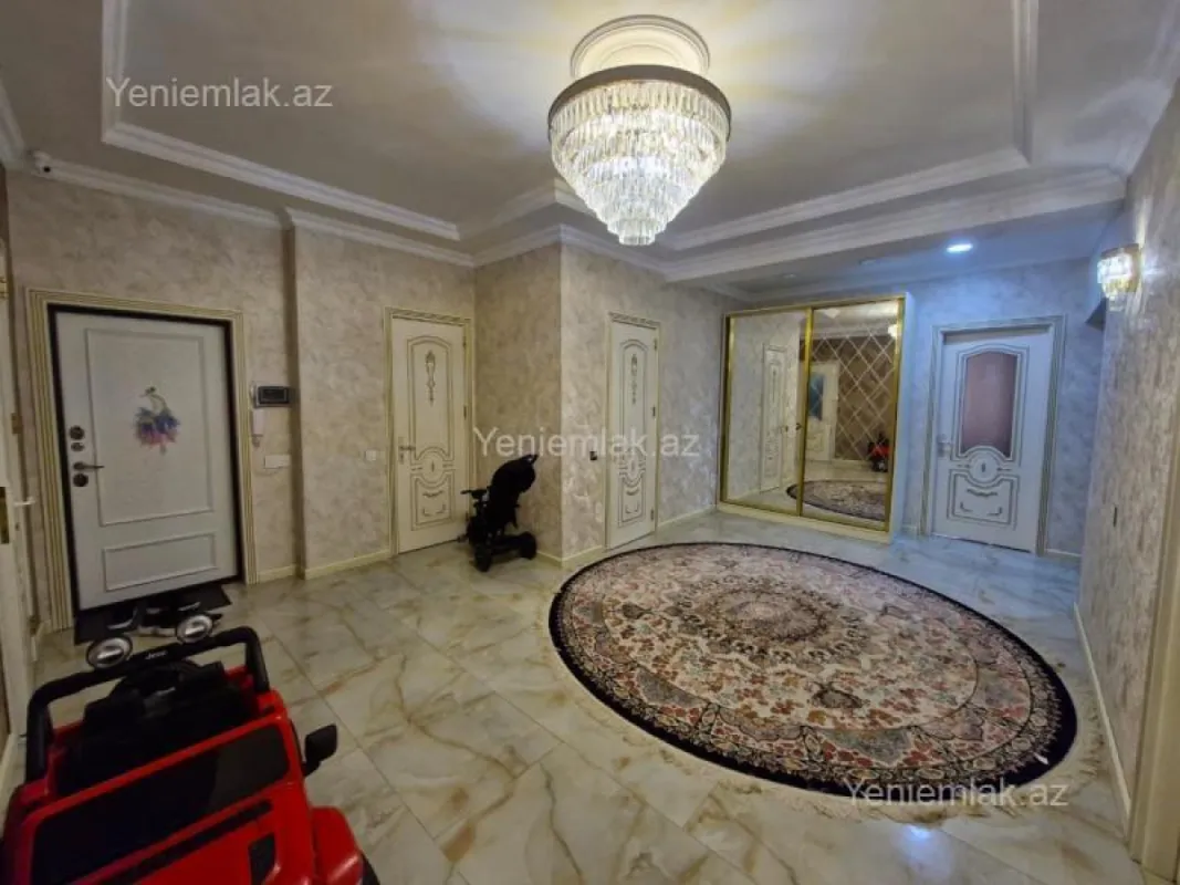 Satılır 4 otaqlı yeni tikili 164 m²