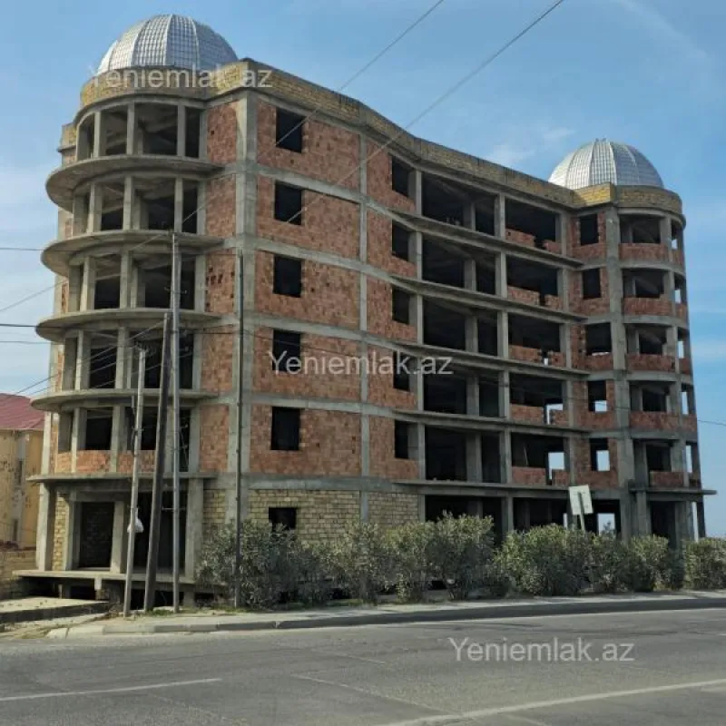 Satılır 16 otaqlı obyekt 5400 m²